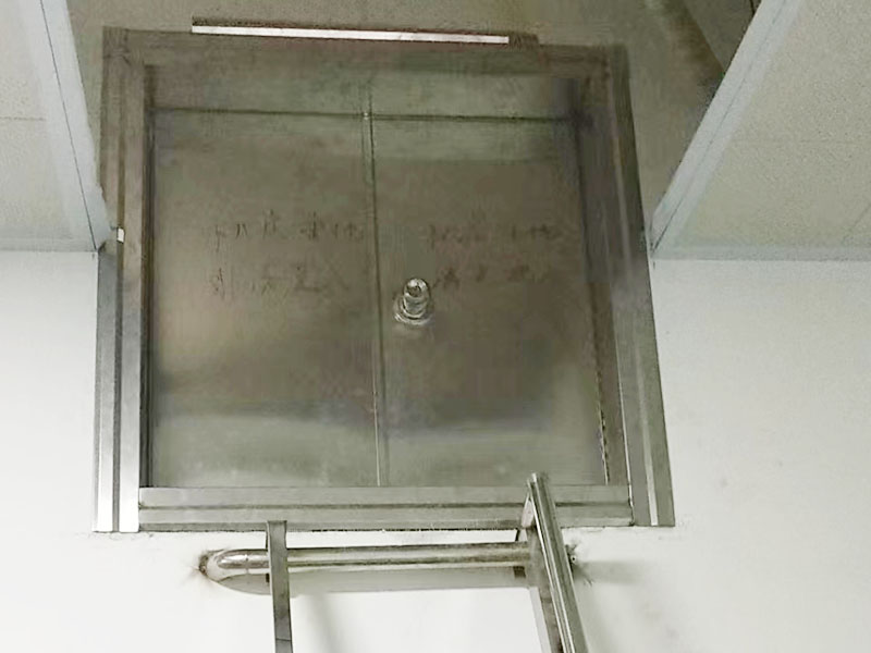 电梯爬梯